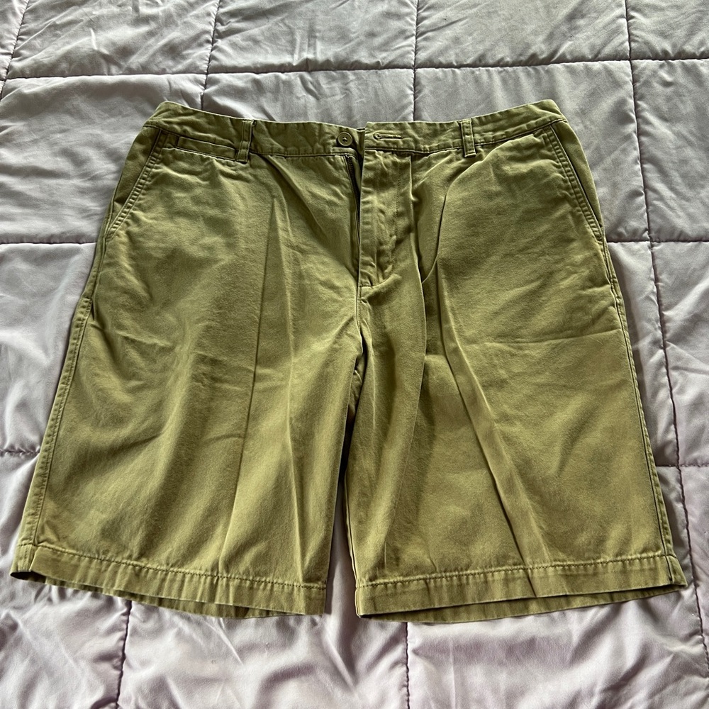 Jon Bartlett Classic Olive Casual Shorts for Men